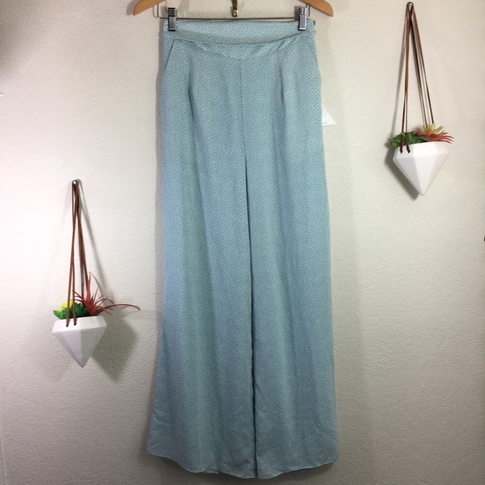 NWT LF | Lost + Wander blue floral wide leg pants Small